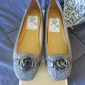NWT Michael Kors Flats